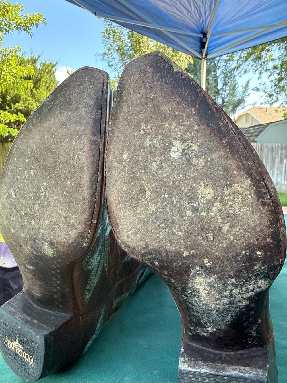 Old Gringo Brown Leather Boots with Turquoise Embroidery - Picture 4 of 10